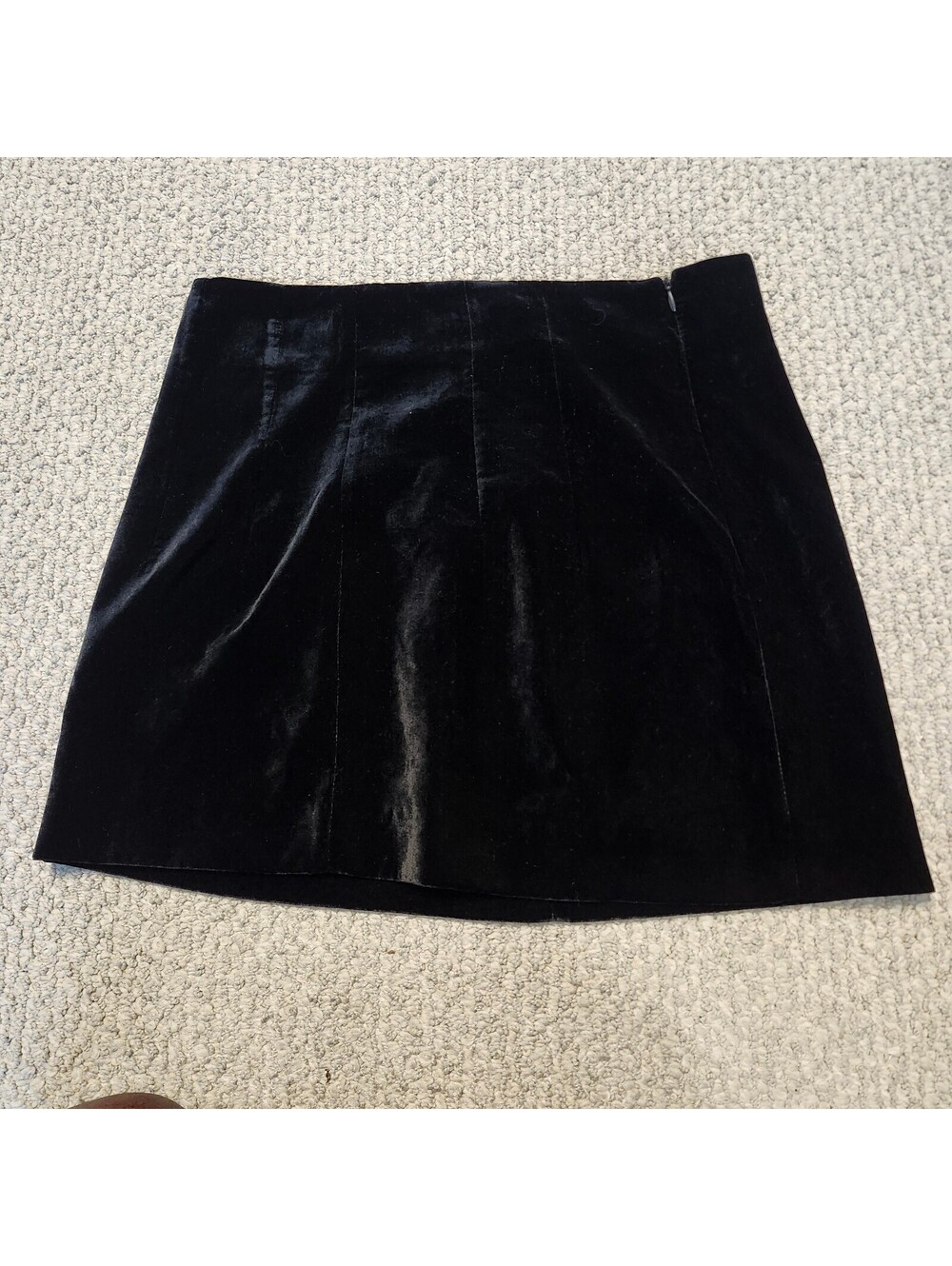 ZARA Black Velvet Mini Skirt Size Small